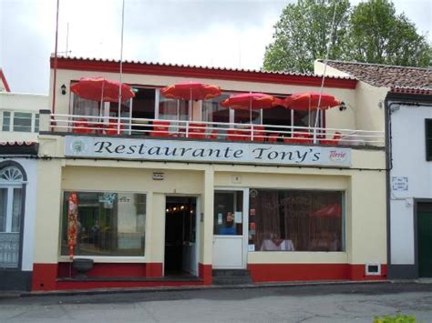 restaurante tonys furnas